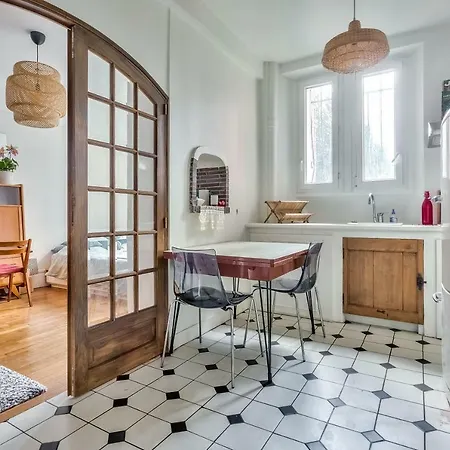 Atypical 36m² Next To *belleville* Апартаменты Париж